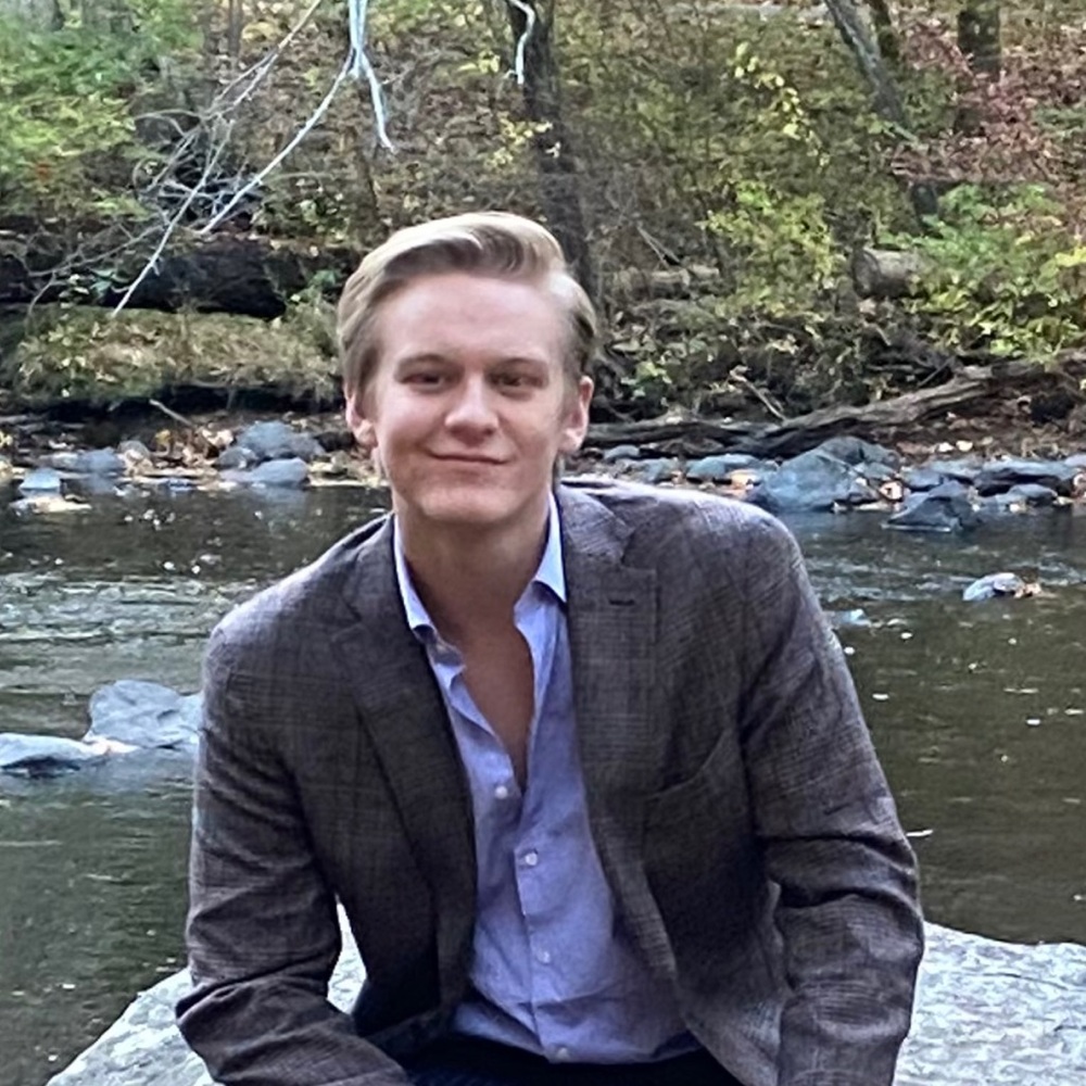 Meet your Posher, Tyler